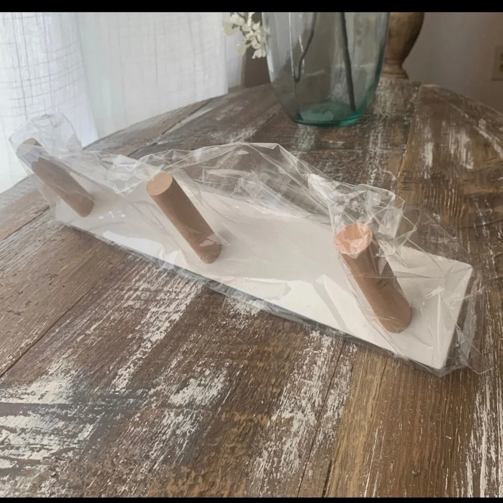 Target Bullseye metal peg rack NWT